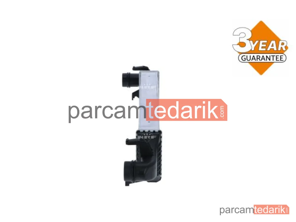 NRF 30958 | Su Radyatörü — Mercedes W117-176-246 M607-651 Intercool
