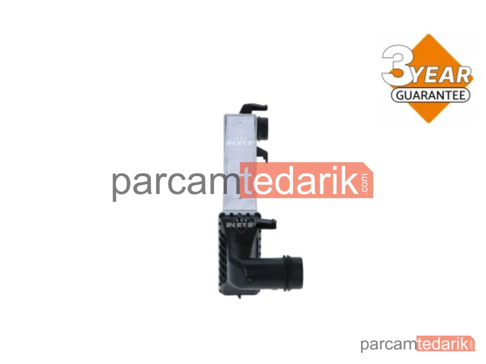 NRF 30958 | Su Radyatörü — Mercedes W117-176-246 M607-651 Intercool