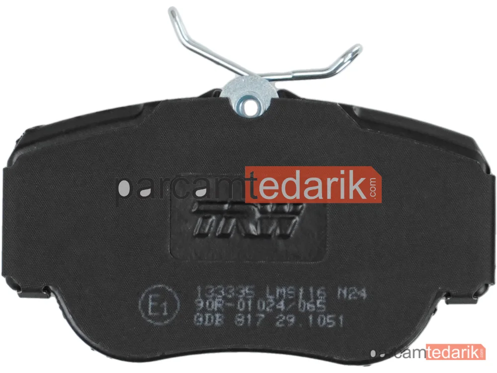 TRW GDB817 | Fren Balatası Ön Mercedes-Benz 190 E 1.8 90-93, 2.0 82-90, E 20 82-93, E 2.3 86-93, E 2.3-16 84-88, E 2.5-16 88-93, 2.3 E 82-88, E 2.6 86-93, D 2.0 83-93, D 2.5 85-93, 2.6 82-88, D 2.5 89-93, TD 2.5 88-93